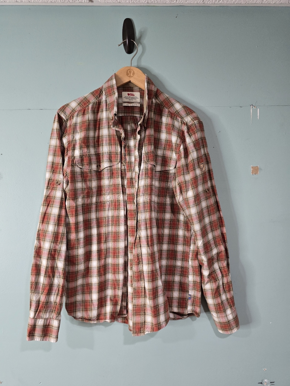 Fjallraven Sarek Gorpcore Outdoor Plaid Flannel Button Down Size L